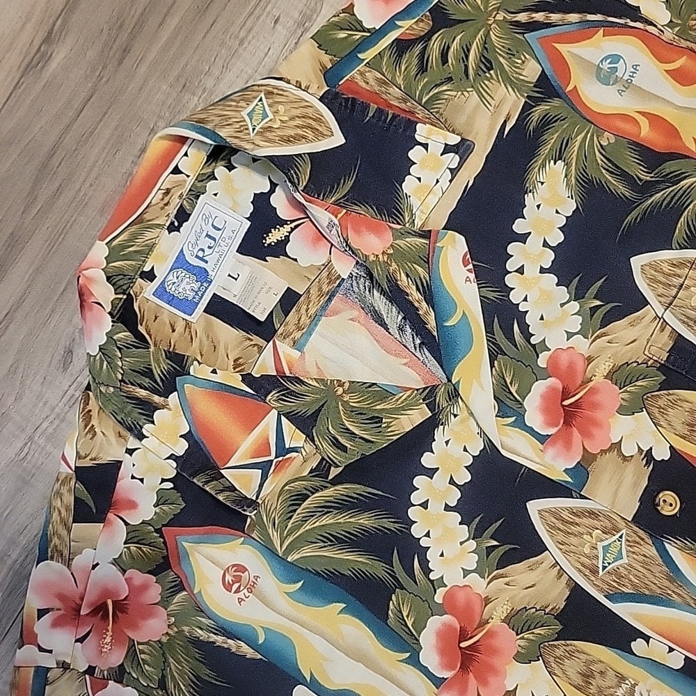 Vintage RJC Hawaiian Shirt Surf Boards Print Short Sleeve Button Down Size L USA